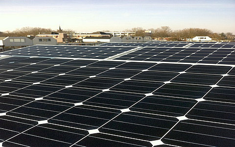 中國光伏發(fā)電行業(yè)報告