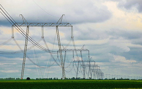 新能源和可再生能源發(fā)電裝機達4.3GW！山東濟南發(fā)布推進新型工業(yè)化加快建設工業(yè)強市三年行動計劃（2023-2025年）