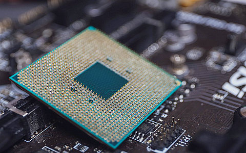 中國AI視覺芯片發(fā)展機(jī)遇與挑戰(zhàn)