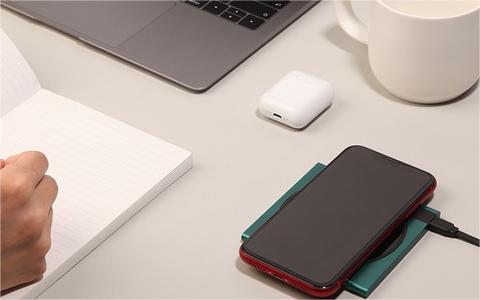 中國共享充電寶市場調(diào)查報告:商場應(yīng)用場景滲透率超過60% 中國共享充電寶市場調(diào)查報告:商場應(yīng)用場景滲透率超過60%