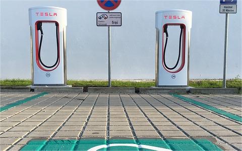 廣東：因地制宜布局建設(shè)快慢結(jié)合的充換電基礎(chǔ)設(shè)施