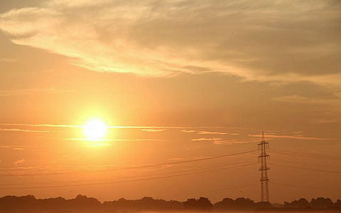 進(jìn)一步促進(jìn)光伏產(chǎn)業(yè)高質(zhì)量發(fā)展若干政策支持分布式應(yīng)用項(xiàng)目補(bǔ)充申報(bào)獎(jiǎng)補(bǔ)資金的公示政策解讀 進(jìn)一步促進(jìn)光伏產(chǎn)業(yè)高質(zhì)量發(fā)展若干政策支持分布式應(yīng)用項(xiàng)目補(bǔ)充申報(bào)獎(jiǎng)補(bǔ)資金的公示政策解讀