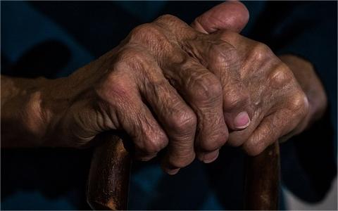 2024年全球及中國(guó)養(yǎng)老護(hù)理行業(yè)現(xiàn)狀及前景調(diào)研報(bào)告 2024年全球及中國(guó)養(yǎng)老護(hù)理行業(yè)現(xiàn)狀及前景調(diào)研報(bào)告