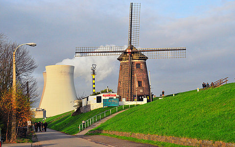 國(guó)內(nèi)成品油價(jià)迎年內(nèi)第九漲，加滿一箱油多花3.5元